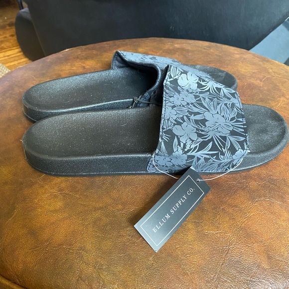 Ellum Supply Co. Men’s Slide Sandals - Picture 1 of 5